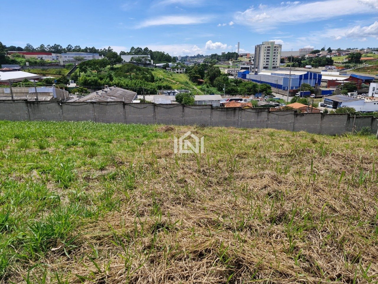 Terreno à venda no Condomínio Reserva  Paineiras - fundo