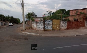 land_lot em Avenida Benedito Silvestre de Toledo, Independência - Aparecida de Goiânia - GO