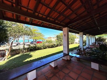 house em Rua Copacabana, Lagoinha - Ubatuba - SP