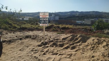 land_lot em Rua Mário Destefano de Souza, Santa Luiza - Varginha - MG