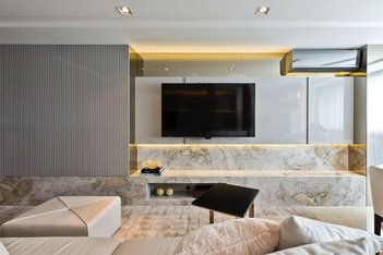 apartment em Rua Monsenhor Ivo Zanlorenzi, Mossunguê - Curitiba - PR