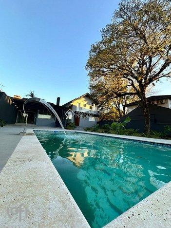 house em Suíça, Pinheiro - São Leopoldo - RS