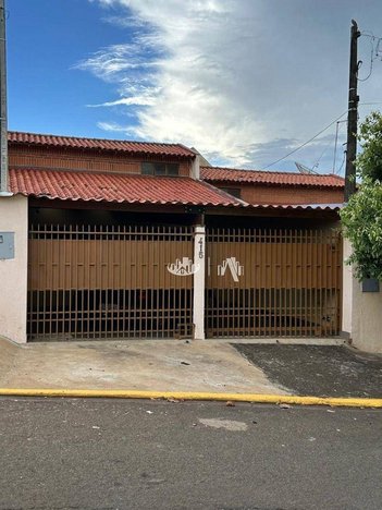 house em Rua China, São Vicente - Londrina - PR