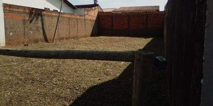 land_lot em Rua dos Crisântemos, Cidade Jardim - Uberlândia - MG