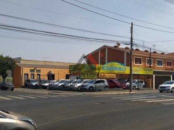 commercial_building em Rua Doutor Waldo Barbieri, Jardim Morada do Sol (Vila Xavier) - Araraquara - SP