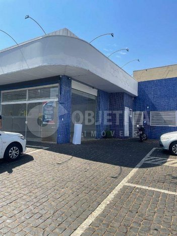 business em Avenida Getúlio Vargas, Centro - Uberlândia - MG