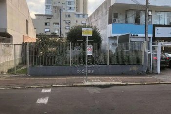 house em Rua Tiradentes, Centro - Canoas - RS