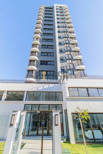 apartment em Rua Oito de Julho, Jardim Botânico - Porto Alegre - RS