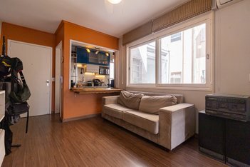 apartment em Rua Gomes Jardim, Santana - Porto Alegre - RS