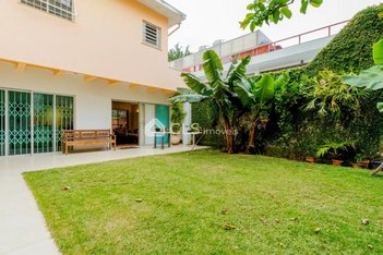 house em Rua Doutor Manoel Maria Tourinho, Pacaembu - São Paulo - SP