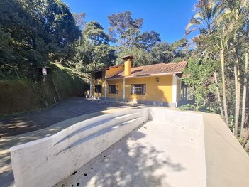house em Estrada Santa Rita, Colônia Alpina - Teresópolis - RJ
