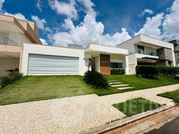 house em Avenida dos Jardins, Nova Uberlândia - Uberlândia - MG