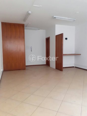 office em Avenida Iguassu, Petrópolis - Porto Alegre - RS