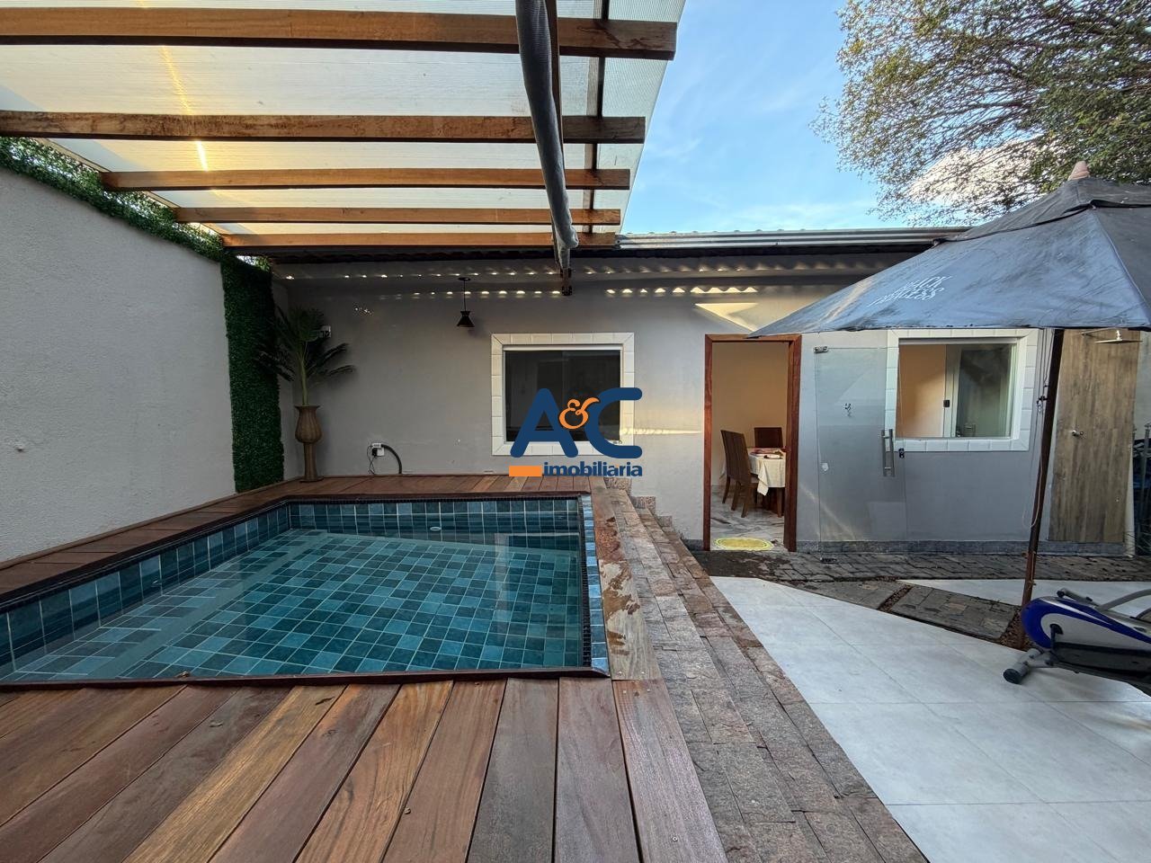 Casa com 3 quartos — Copacabana, Belo Horizonte