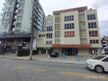 office em Rua Lauro Linhares, Trindade - Florianópolis - SC