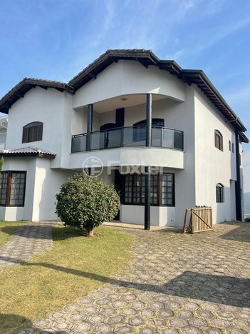 house em Rodovia Pedro Eroles, Jardim Aracy - Mogi das Cruzes - SP