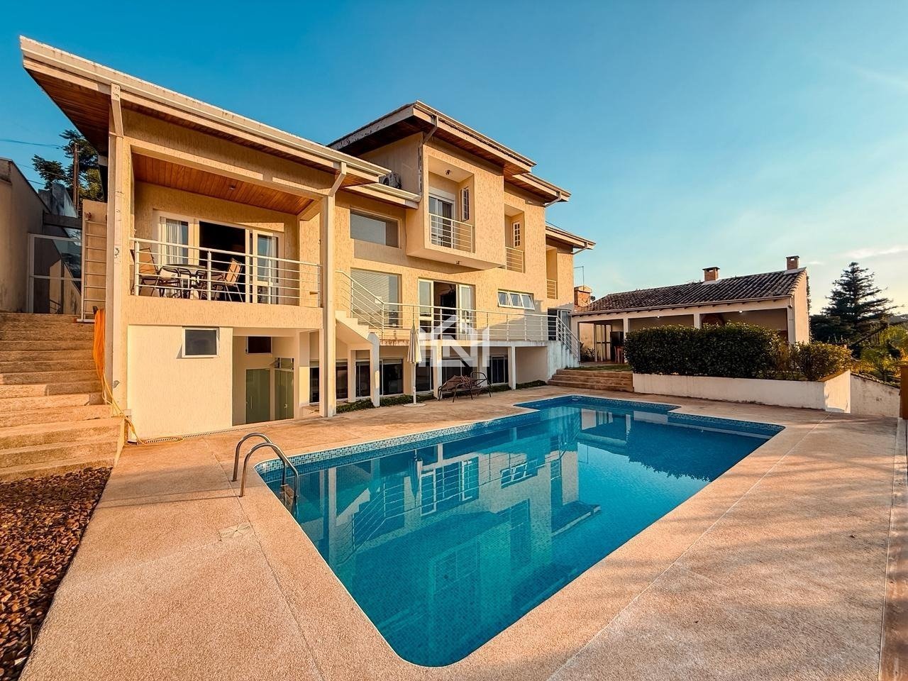 casa a venda no condominio recanto inpla - piscina