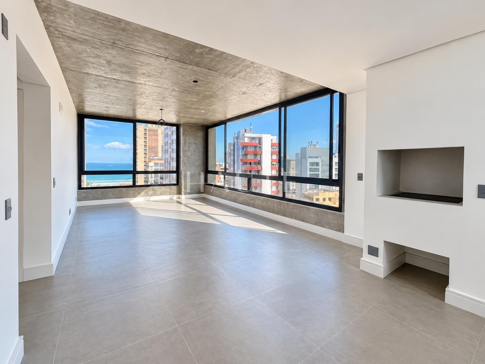 Apartamento 701 no Edifício Magma, R. Borges de Medeiros