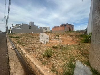 land_lot em Rua Ifigênia Maria de Oliveira, Jardim Piratininga - Franca - SP