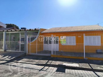 house em Rua Bororó, Vila Princesa Izabel - Cachoeirinha - RS