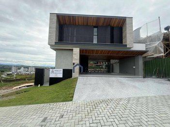 house em Avenida Jorge Cury, Condomínio Residencial Monte Carlo - São José dos Campos - SP