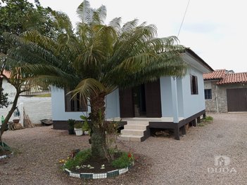 house em Rua Tranqüilo Pizzetti, Jardim Silvana - Içara - SC