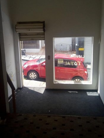 office em Velho Cardoso, Centro - Botucatu - SP