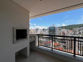 apartment em Avenida Madre Benvenuta, Trindade - Florianópolis - SC