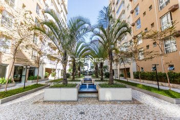apartment em Avenida Presidente Getúlio Vargas, Rebouças - Curitiba - PR