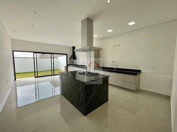 house em Estrada Amácio Mazzaropi, Granjas Rurais Reunidas São Judas Tadeu - Taubaté - SP