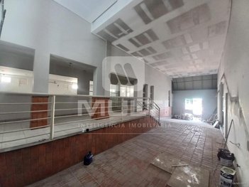 house em Avenida João Pinheiro, Centro - Uberlândia - MG
