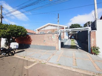 commercial_building em Rua Dona Ana Prado, Vila Prado - São Carlos - SP