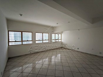 office em Rua Paula Ney, Centro - Votorantim - SP