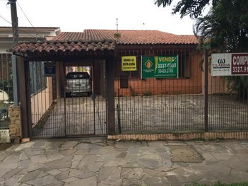 house em FREDERICO OZANAN, Vila Ipiranga - Porto Alegre - RS