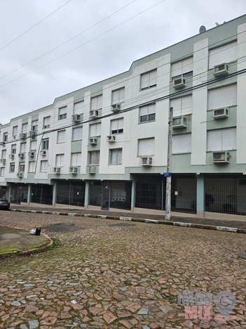 apartment em Rua Itiberê da Cunha, São Sebastião - Porto Alegre - RS
