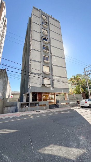 apartment em Rua Treze de Maio, Comerciário - Criciúma - SC