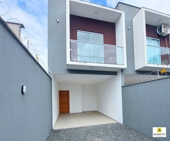 house em Rua Priscila Carlsson, Fátima - Joinville - SC