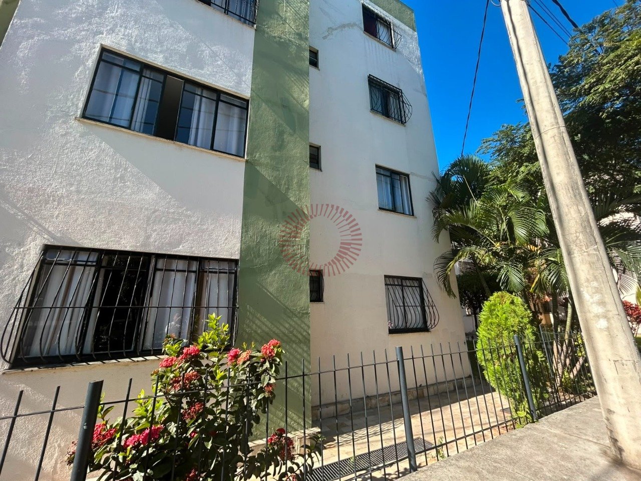 Apartamento com 3 quartos — Guarani, Belo Horizonte