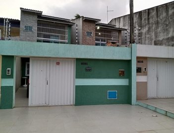 house em Rua Doutor Justa Araújo, Itaperi - Fortaleza - CE