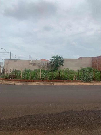 commercial_property em Rua Josefina Botelho, Residencial Flamboyant - Barra Bonita - SP