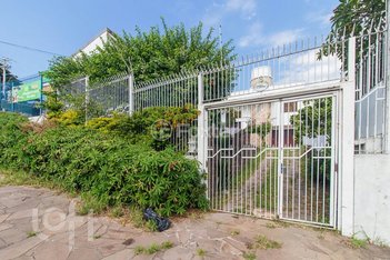 house em Rua Orfanotrófio, Santa Tereza - Porto Alegre - RS