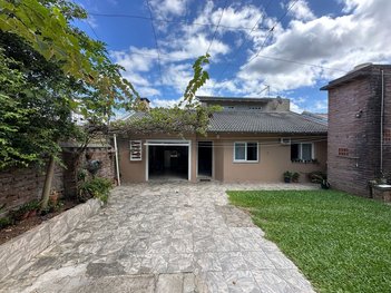 house em Alfredo Hallam, Jardim América - São Leopoldo - RS