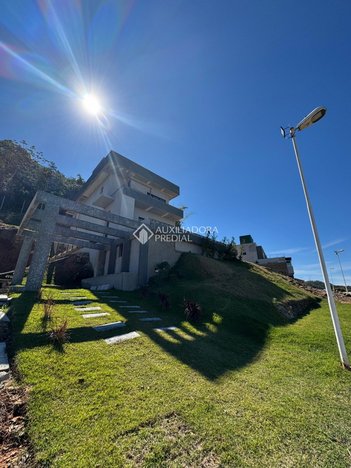 house em Rodovia Armando Calil Bulos, Ingleses do Rio Vermelho - Florianópolis - SC