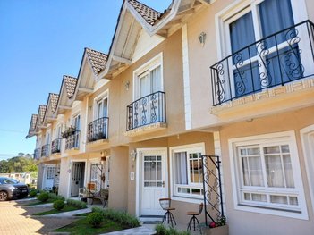 house em Rua Paul Harrys, Centro - Canela - RS