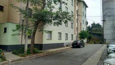 apartment em Estrada das Acácias, Parque Roseira - Carapicuíba - SP