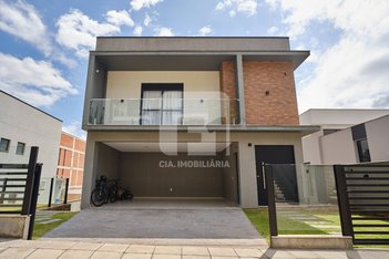 house em Rua Vera Linhares de Andrade, Itacorubi - Florianópolis - SC