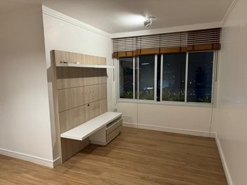 apartment em Rua Bacaetava, Vila Gertrudes - São Paulo - SP