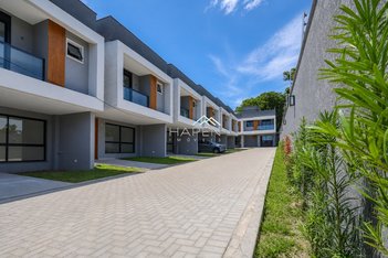 house em Rua Domingos Strapasson, Santa Felicidade - Curitiba - PR