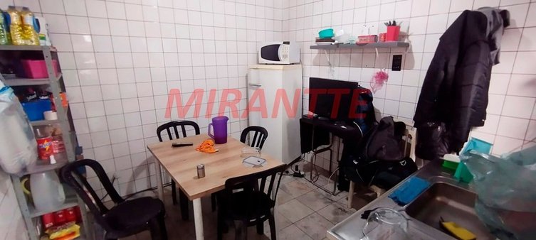 Cômodo Condomínio