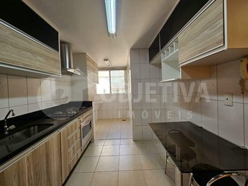 apartment em Rua Sapucaí, Patrimônio - Uberlândia - MG